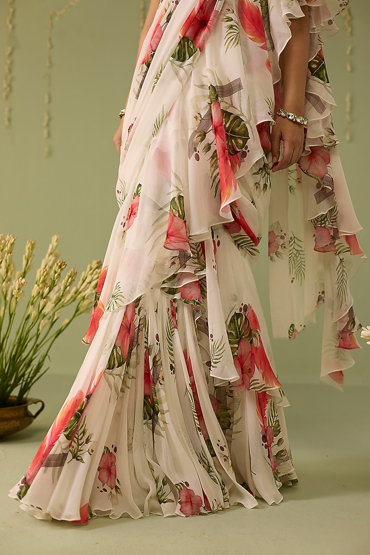 White Georgette Printed Pre-Draped Party Wear Saree Set by Label Meesa at Pernia's Pop Up Shop