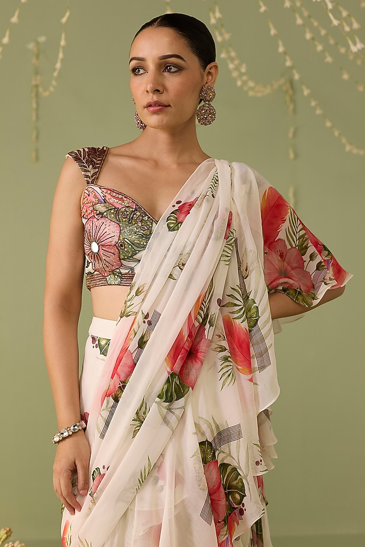 White Georgette Printed Pre-Draped Party Wear Saree Set by Label Meesa at Pernia's Pop Up Shop