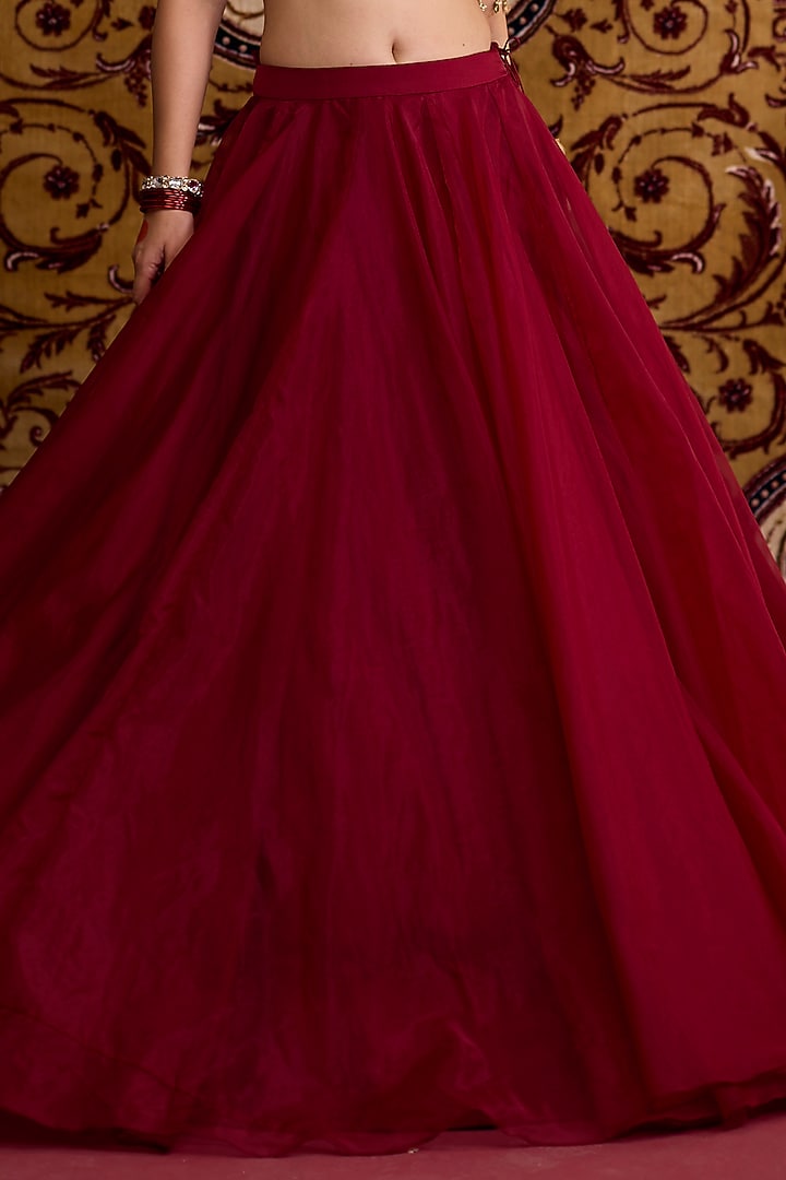 Red Organza Printed Wedding Lehenga Set by Label Meesa at Pernia's Pop Up Shop