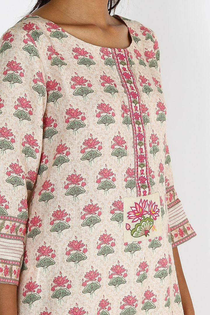 Pink & White Printed Tunic by Linen And Linens at Pernia's Pop Up Shop