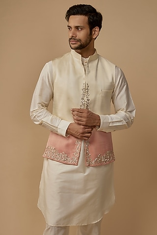 Ivory & Pink Linen Satin Zardosi Embroidered Shaded Bundi Jacket by LABEL POOJA RANKA