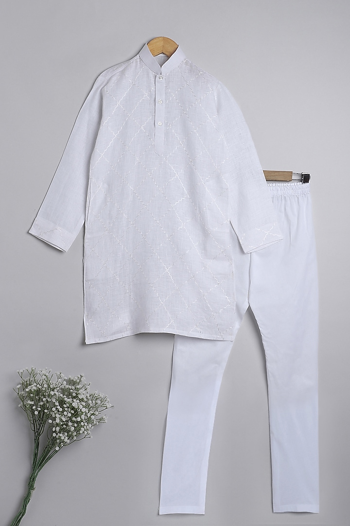 White Pure Linen Thread Embroidered Kurta Set by Li'l Me