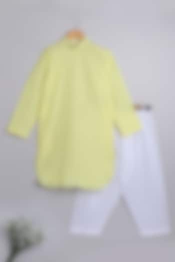 Yellow Pure Linen Kurta Set For Boys by Little Clothings at Pernia's Pop Up Shop