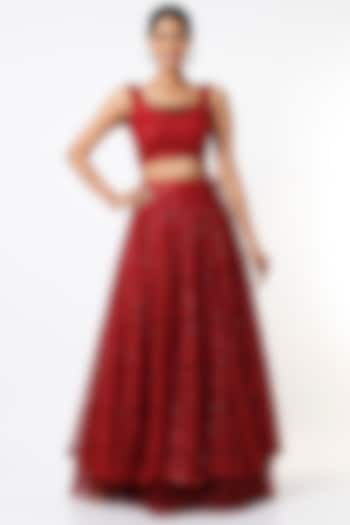 Cayenne Red Self-Embroidered Wedding Lehenga Set by Label Muskan Agarwal at Pernia's Pop Up Shop