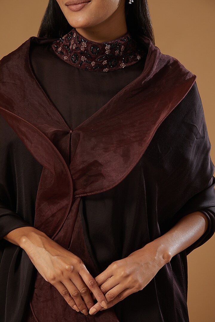 Wine Crepe & Organza Top With Cape by Label Muskan Agarwal at Pernia's Pop Up Shop