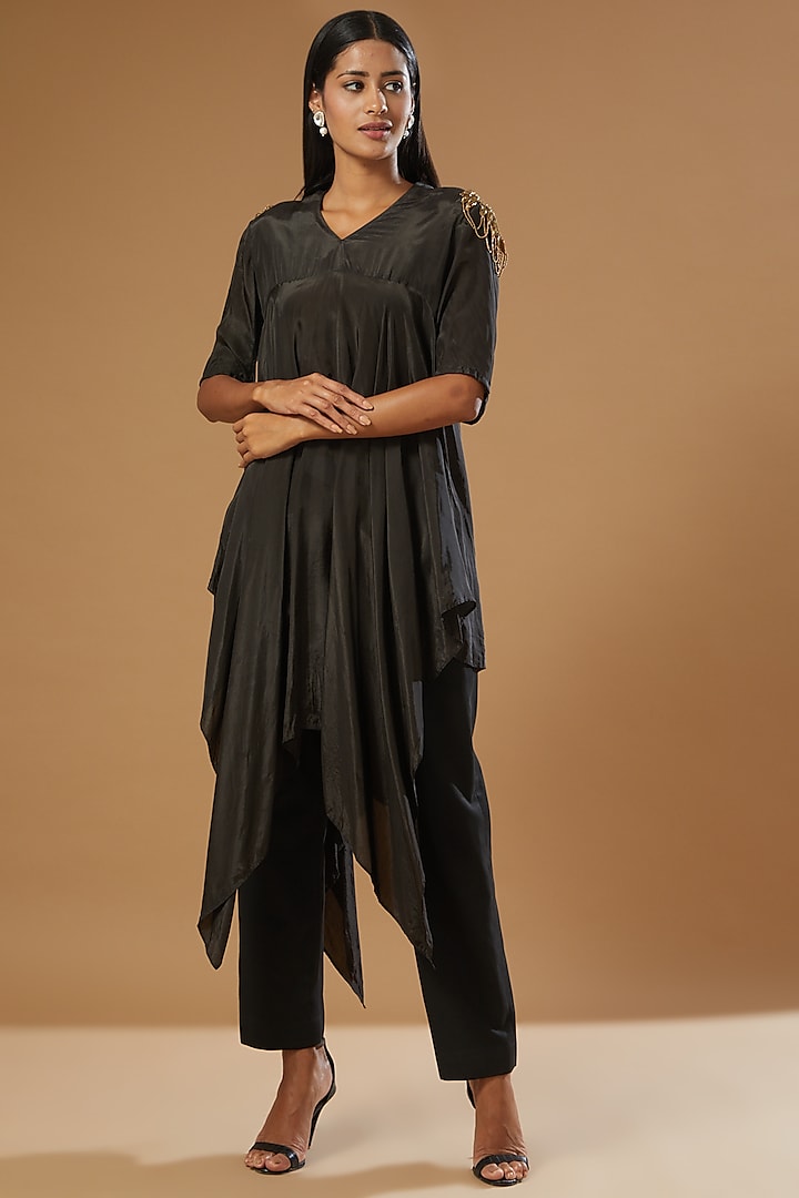 Black Embroidered Draped Dress by Label Muskan Agarwal