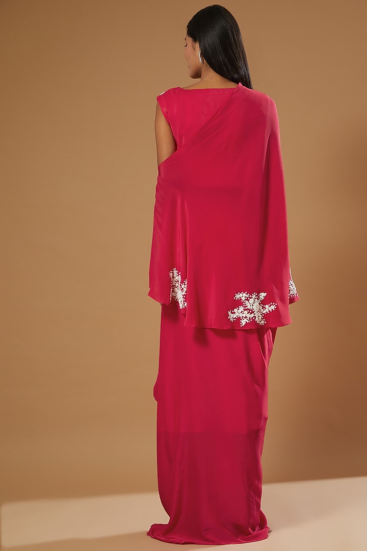 Red Embroidered Jacket Wedding Lehenga Set by Label Muskan Agarwal at Pernia's Pop Up Shop