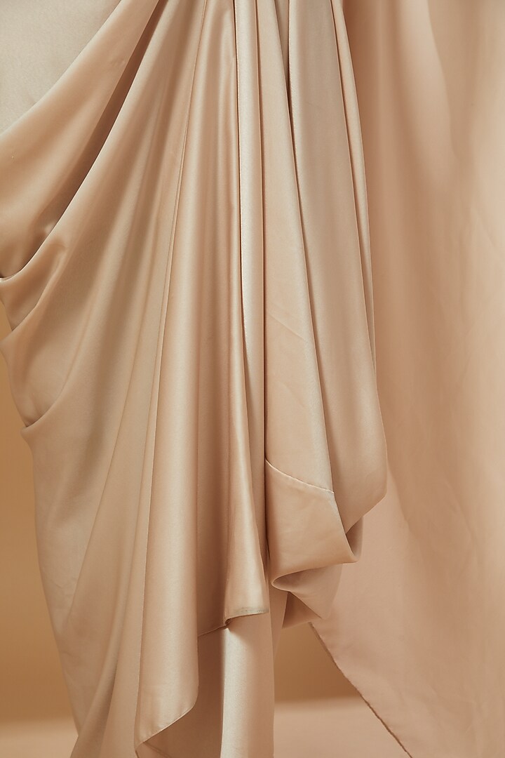 Rose Gold Crepe Draped Wedding Saree Set by Label Muskan Agarwal at Pernia's Pop Up Shop