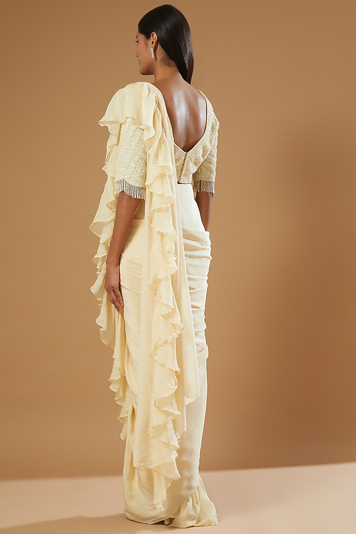 Pale Yellow Draped Wedding Saree Set by Label Muskan Agarwal at Pernia's Pop Up Shop