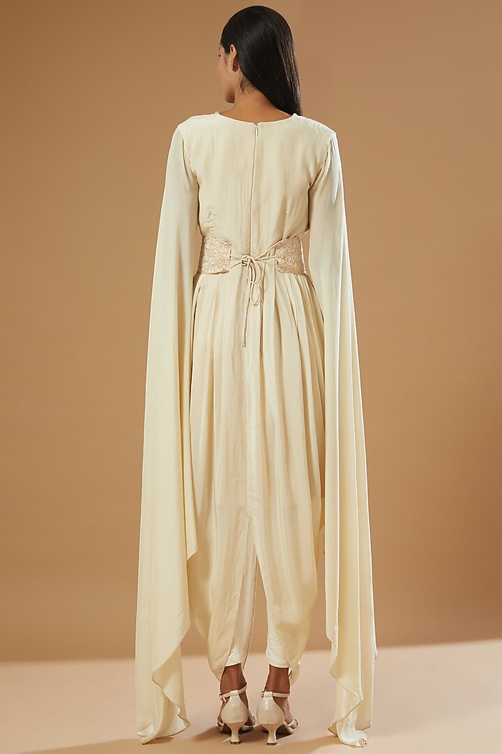 Cream Pleated Crepe Engagement Gown by Label Muskan Agarwal at Pernia's Pop Up Shop