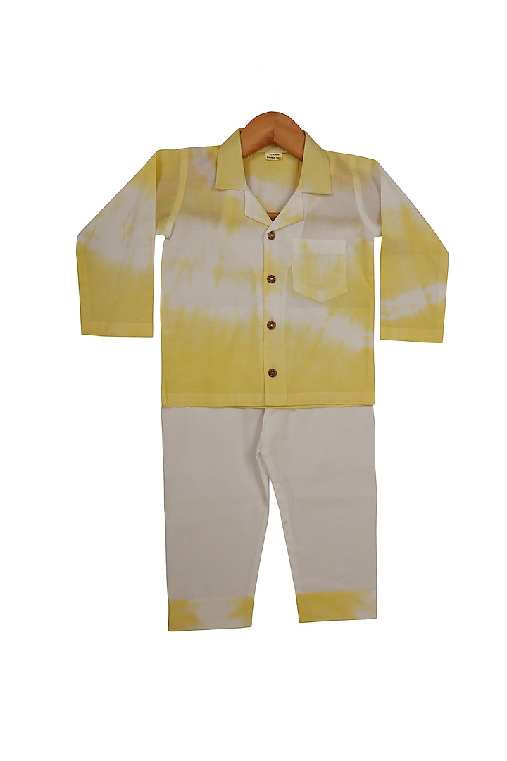 Yellow Cotton Tie-Dyed Night Wear For Boys by Li'l Me