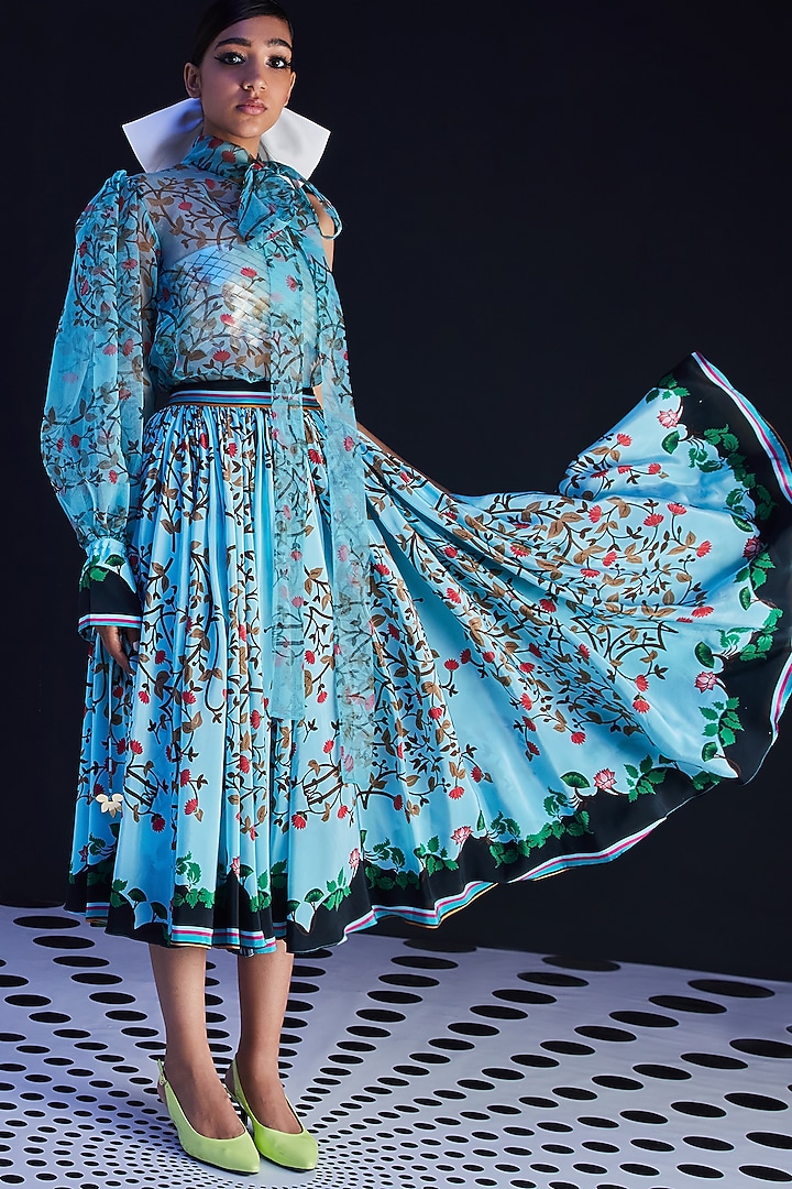 Blue Embroidered Knot Collar Shirt by Limerick By Abirr N' Nanki at Pernia's Pop Up Shop