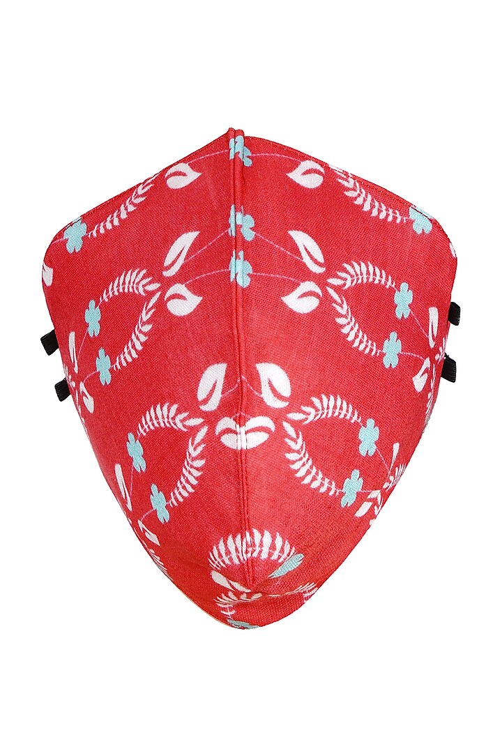 Coral Printed Antimicrobial Mask With Zip Pouch by Limerick By Abirr N' Nanki