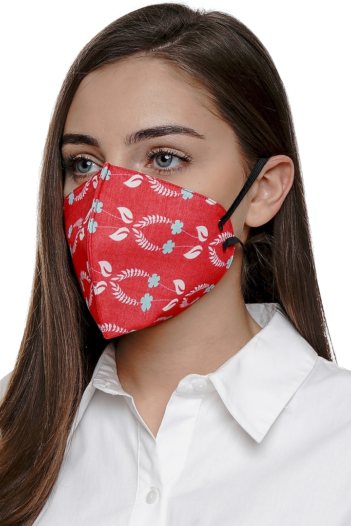 Coral Printed Antimicrobial Mask With Zip Pouch by Limerick By Abirr N' Nanki at Pernia's Pop Up Shop