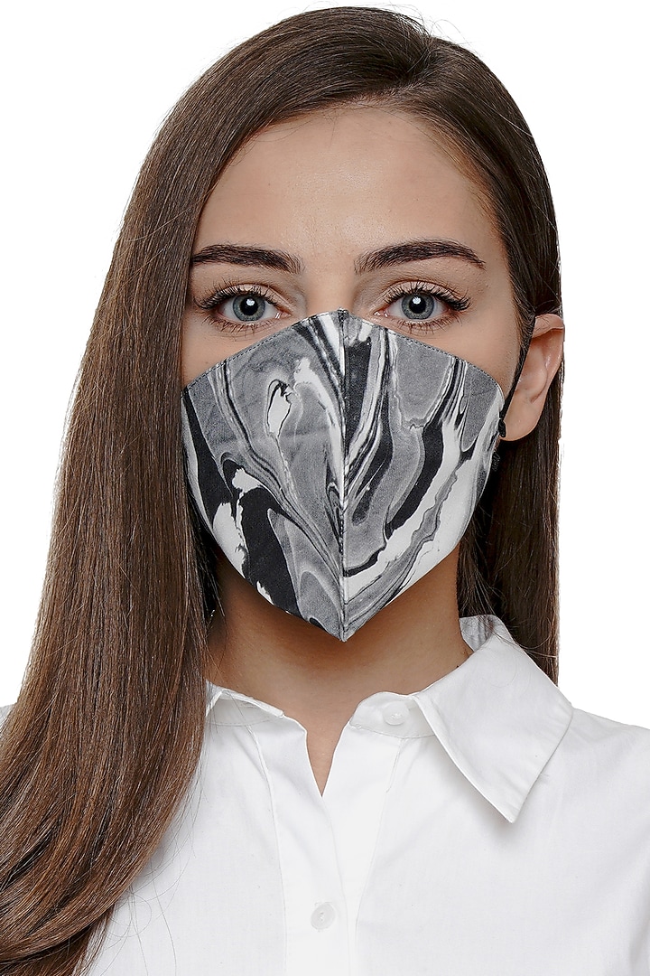 Grey Printed Antimicrobial Mask With Zip Pouch by Limerick By Abirr N' Nanki at Pernia's Pop Up Shop