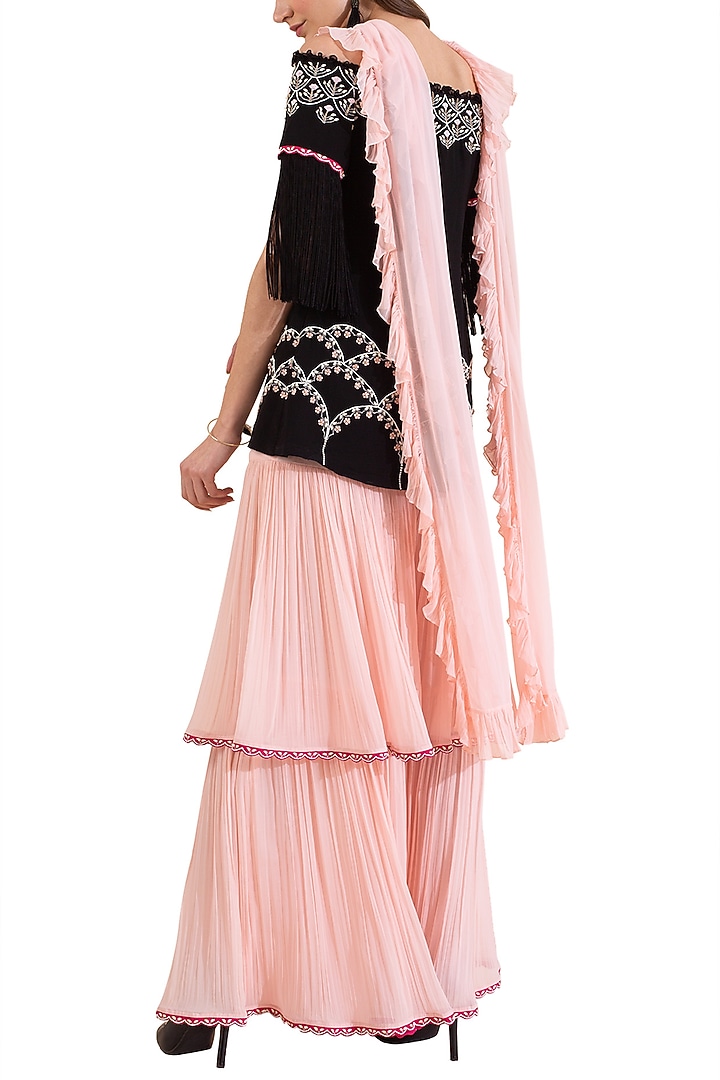Pink & Black Embroidered Off Shoulder Kurta Set by Limerick By Abirr N' Nanki at Pernia's Pop Up Shop