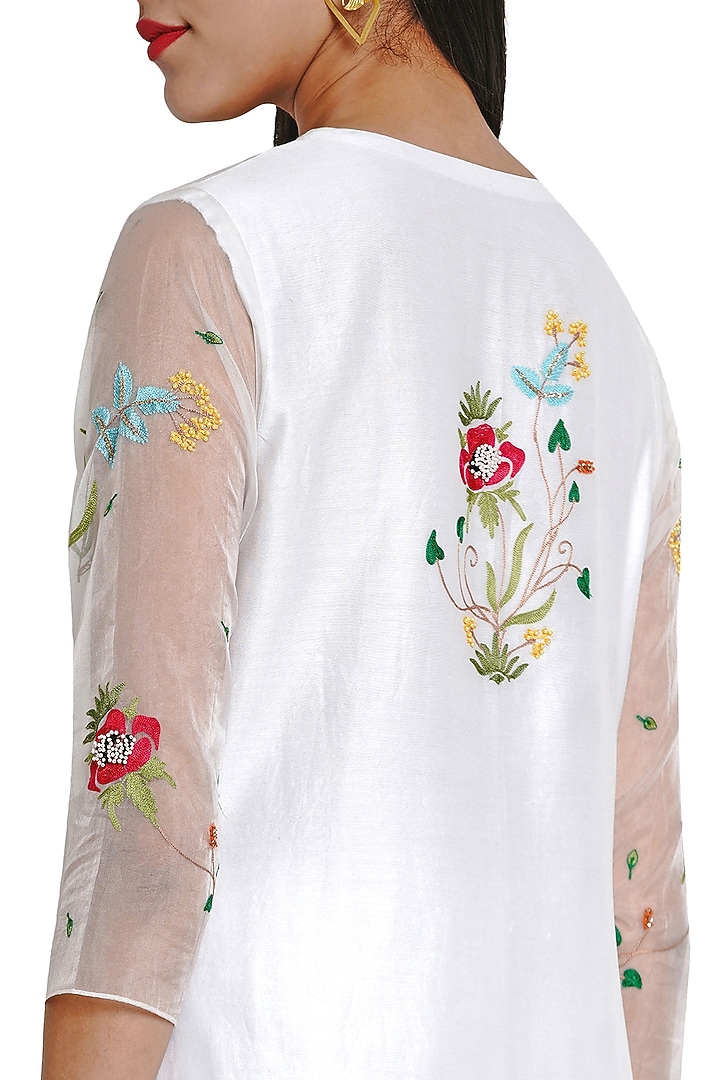 Ivory Floral Embroidered Tunic by Limerick By Abirr N' Nanki at Pernia's Pop Up Shop