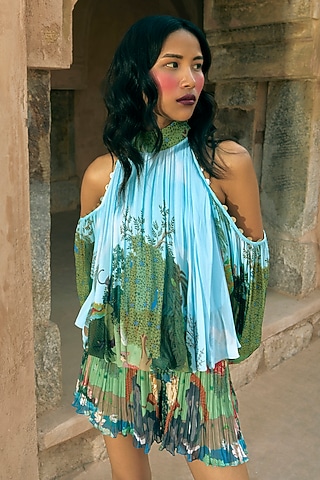 Green Georgette Printed Crinkled Statement Shorts by Limerick By Abirr N' Nanki