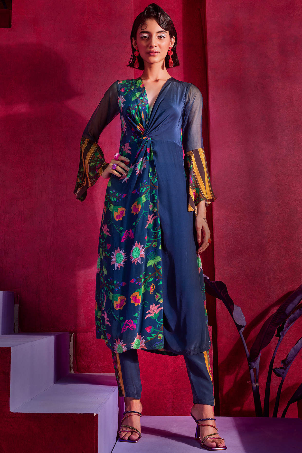 Navy Blue Printed Tunic Set by Limerick By Abirr N' Nanki at Pernia's Pop Up Shop