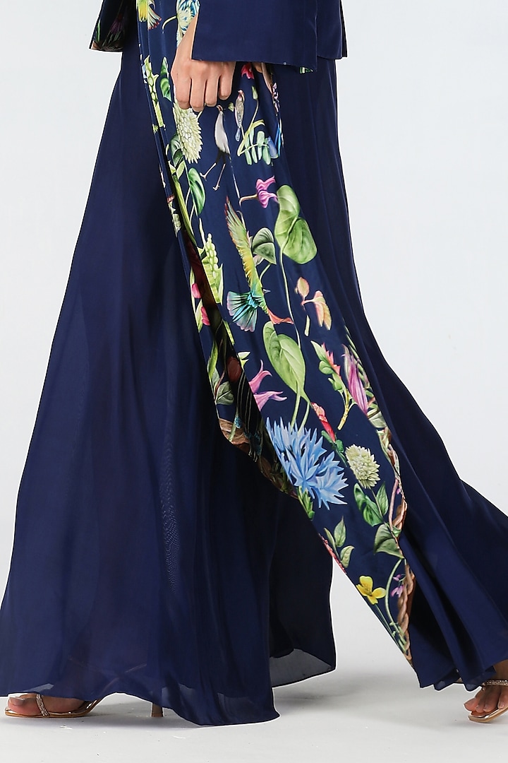 Navy Crepe Flared Pants by Limerick By Abirr N' Nanki at Pernia's Pop Up Shop