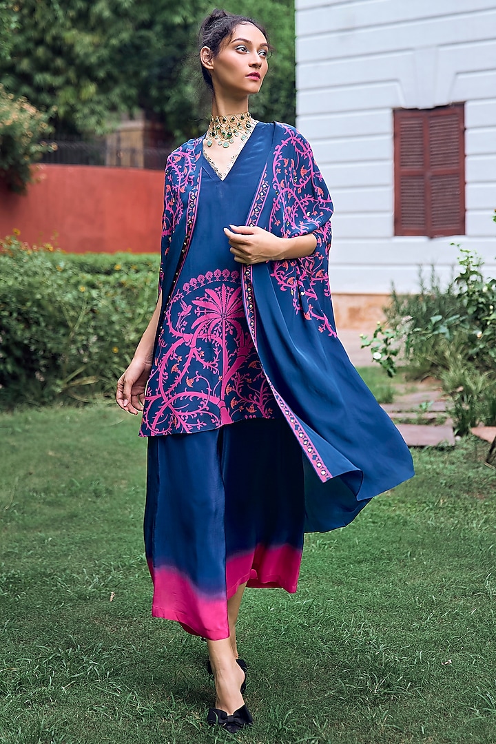 Navy Blue Crepe Embroidered Kurta Set by Limerick By Abirr N' Nanki