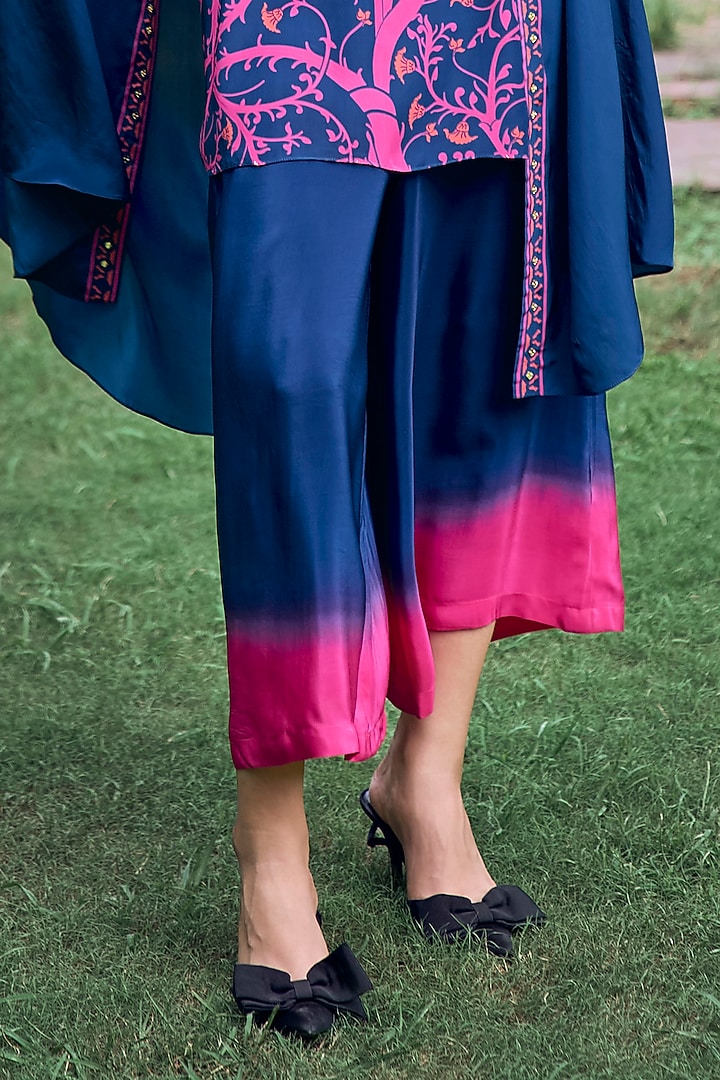 Navy Blue Crepe Embroidered Kurta Set by Limerick By Abirr N' Nanki at Pernia's Pop Up Shop