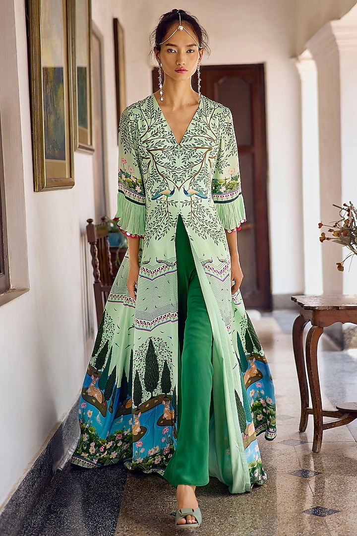 Green Crepe Embroidered Kurta Set by Limerick By Abirr N' Nanki