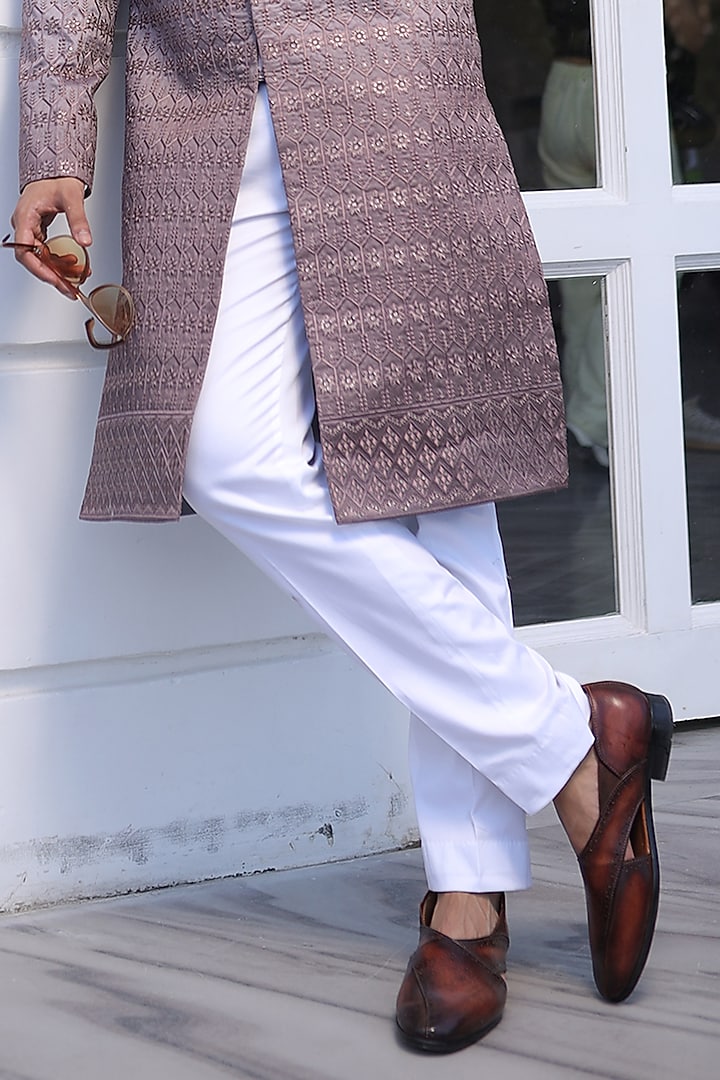 Ombre Pure Silk Thread Embroidered Kurta Set by Label Mukund Taneja at Pernia's Pop Up Shop