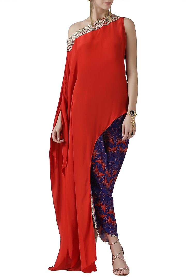 Red embroidered asymmetrical kurta with tulip pants by Limerick By Abirr N' Nanki at Pernia's Pop Up Shop