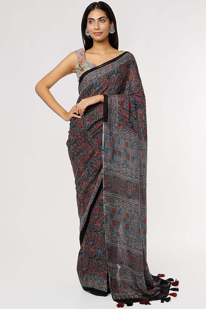 Black Pure Linen Printed Saree Set by linencut