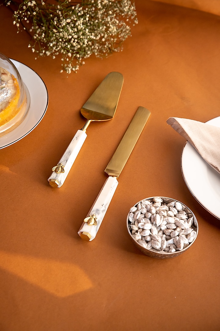 White & Gold Stainless Steel Cutlery (Set Of 3) by Logam
