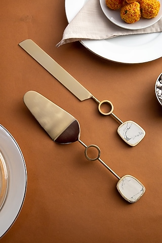 White & Gold Stainless Steel Cutlery (Set Of 3) by Logam