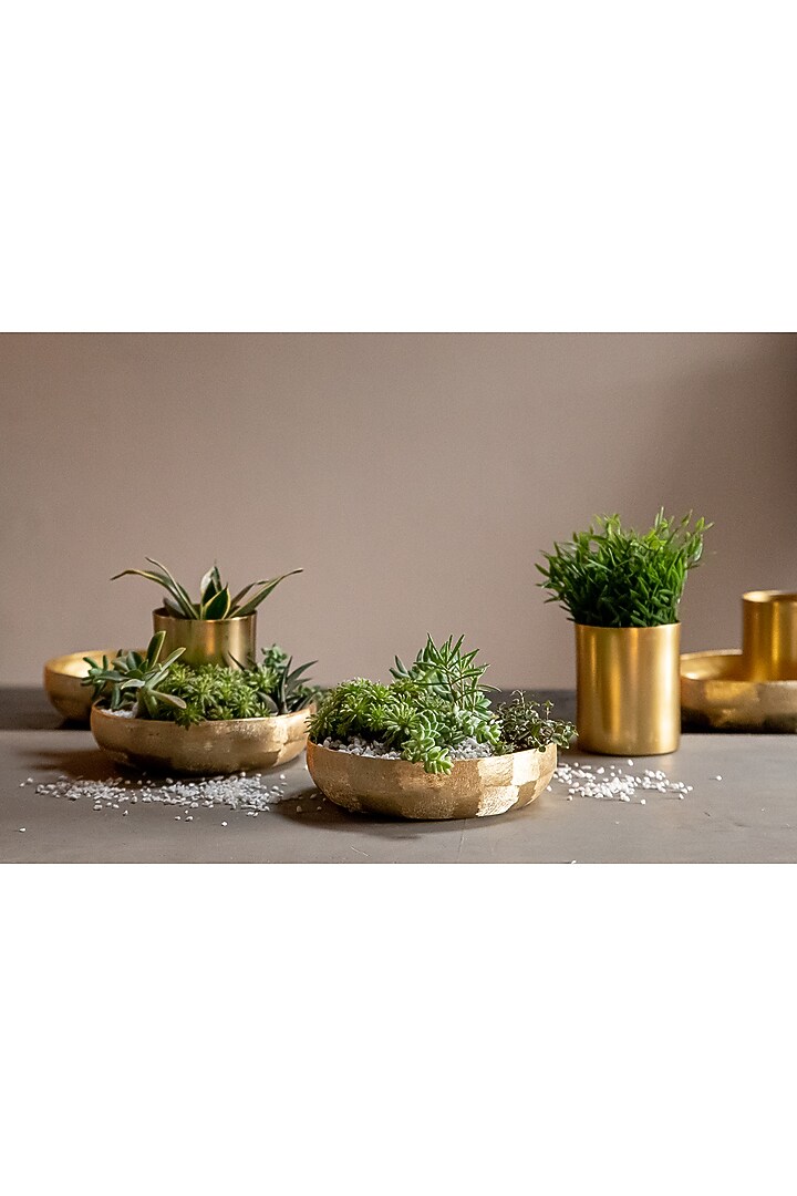 Gold Handcrafted Bowl & Pot (Set of 1 Bowl & 1 Pot) by Logam at Pernia's Pop Up Shop
