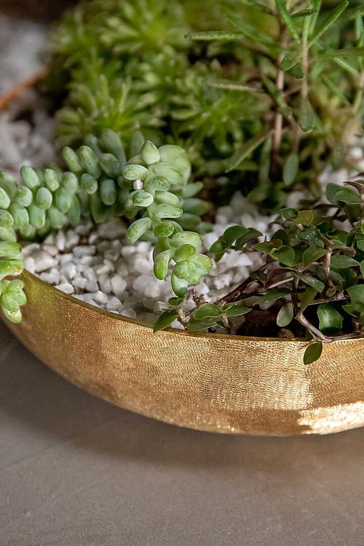 Gold Handcrafted Bowl & Pot (Set of 1 Bowl & 1 Pot) by Logam at Pernia's Pop Up Shop