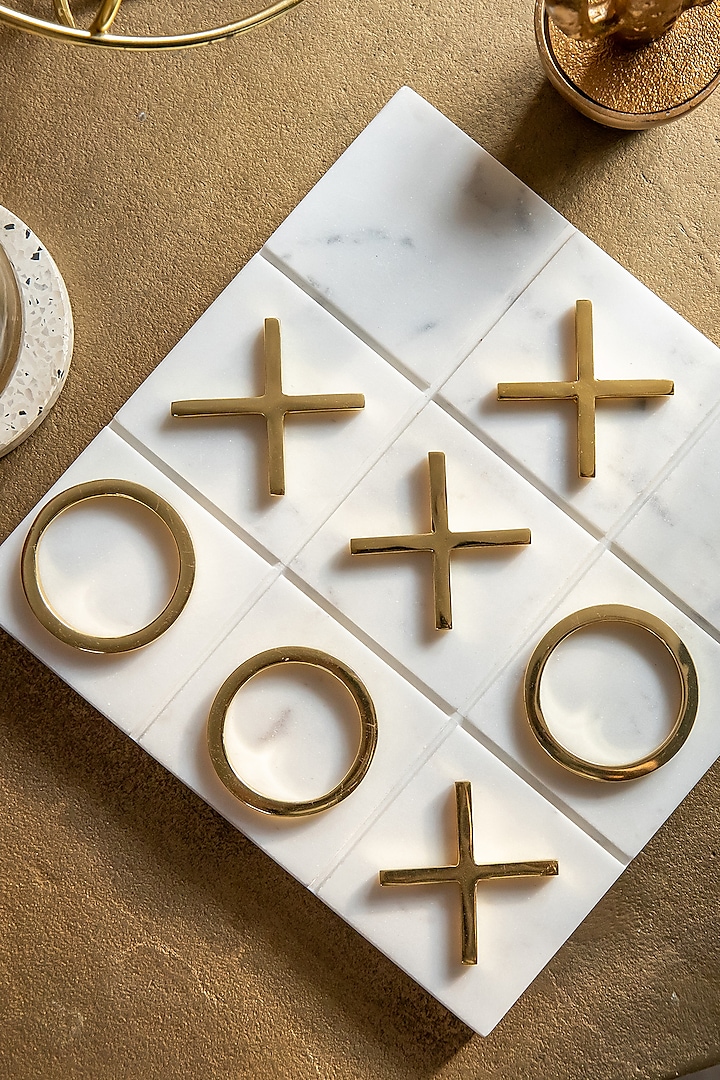 White & Gold Marble Tic Tac Toe Showpiece by Logam