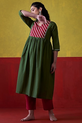 Emerald Green & Red Hand Embroidered A-Line Kurta by Lokatita