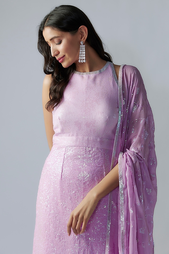 Purple Georgette Sequins Embroidered Kurta Set by LABEL PRIYANKA KAR at Pernia's Pop Up Shop