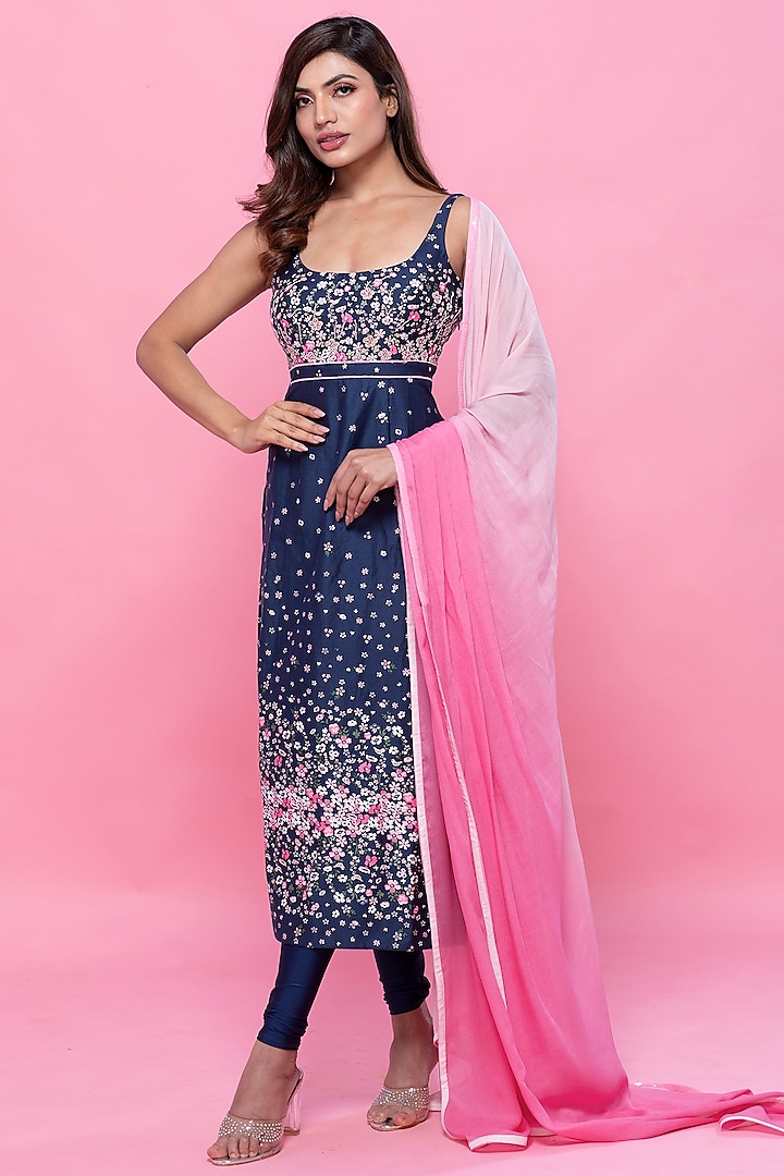 Blue Embroidered & Printed Kurta Set by LABEL PRIYANKA KAR