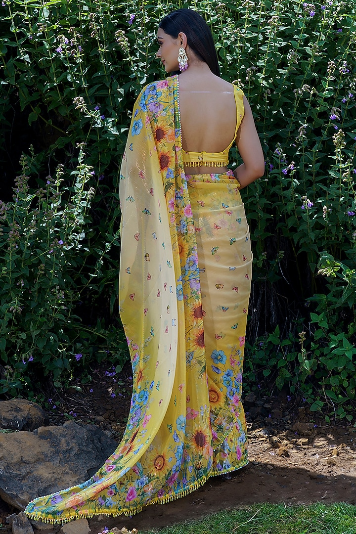 Yellow Lurex Georgette Floral Hand Embroidered Pre-Draped Party Wear Saree set by LABEL PRIYANKA KAR at Pernia's Pop Up Shop