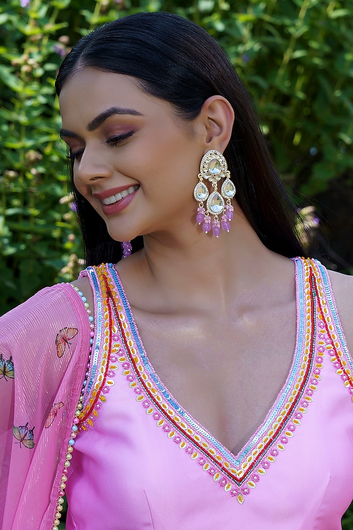 Pink Double Satin Floral Hand Embroidered Kurta Set by LABEL PRIYANKA KAR at Pernia's Pop Up Shop