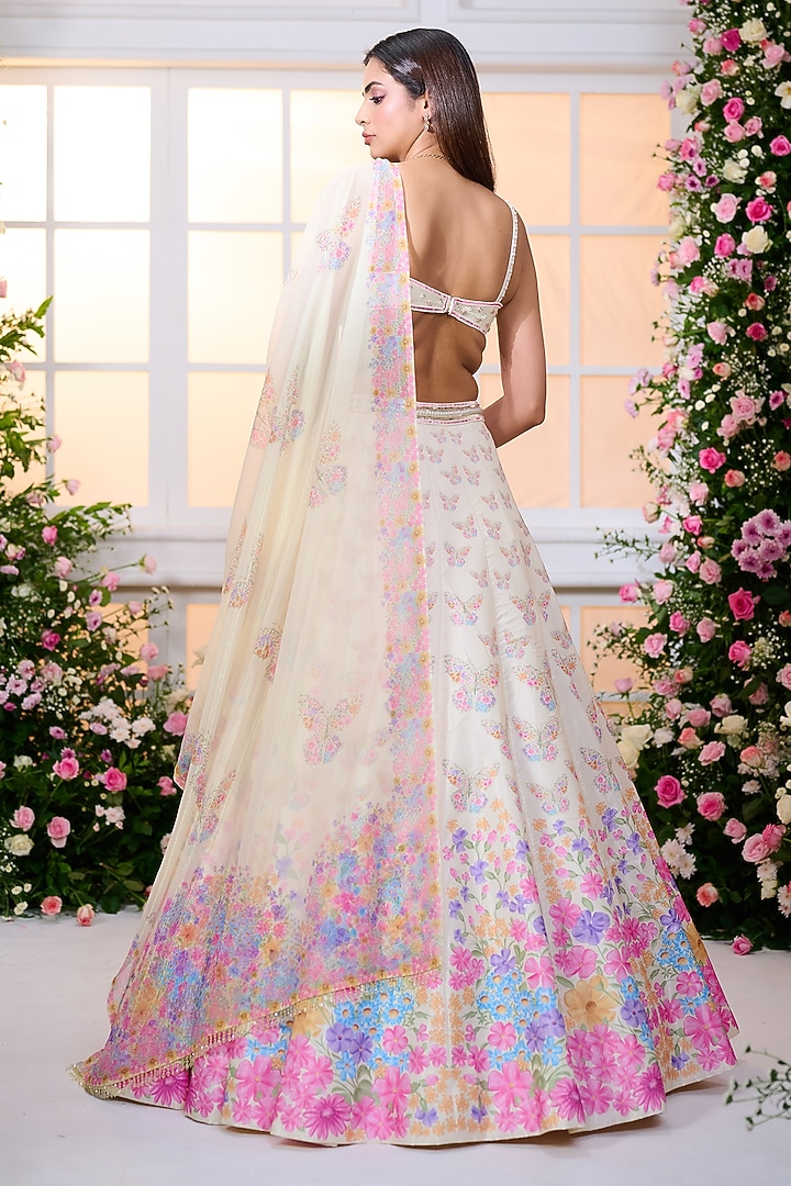 Lemon Yellow Satin Hand Embroidered Wedding Lehenga Set by LABEL PRIYANKA KAR at Pernia's Pop Up Shop