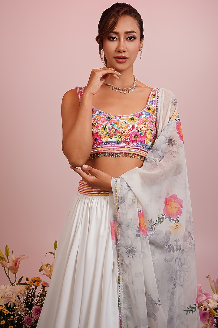 White Satin Floral Printed & Hand Embroidered Wedding Lehenga Set by LABEL PRIYANKA KAR at Pernia's Pop Up Shop
