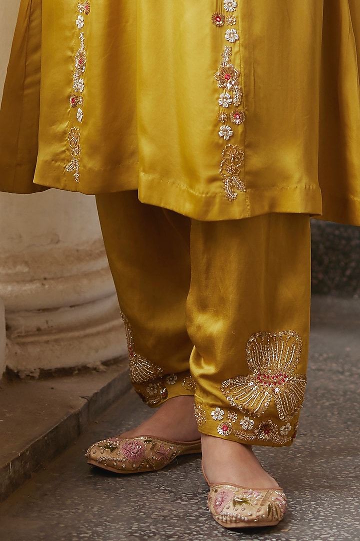 Mehendi Green Satin Organza Bugle Beads & Crystal Embroidered Kurta Set by Label RSD at Pernia's Pop Up Shop