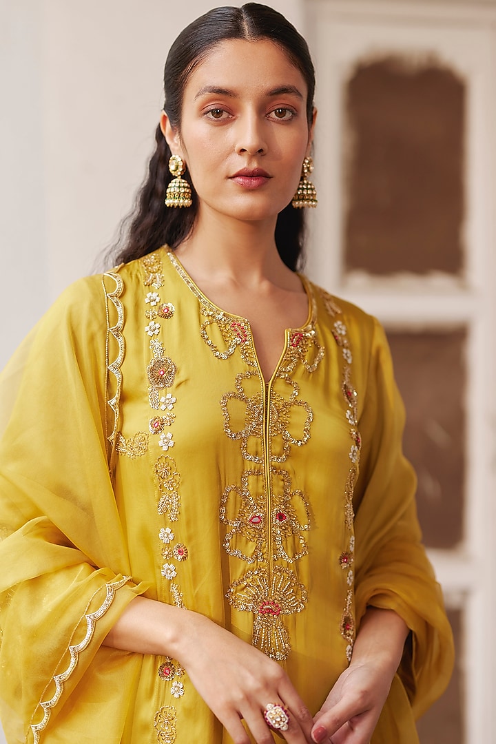 Mehendi Green Satin Organza Bugle Beads & Crystal Embroidered Kurta Set by Label RSD at Pernia's Pop Up Shop