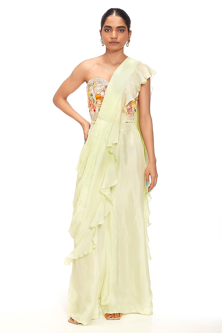 Green Dola Silk Pre-Draped Pant Saree Set by Label Sayaanika at Pernia's Pop Up Shop