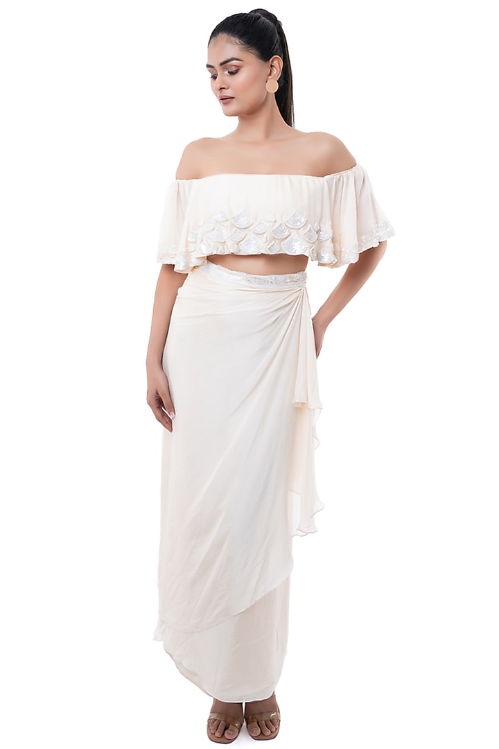 Off-White Viscose Tabby & Dola Silk Draped Skirt Set by Label Sayaanika at Pernia's Pop Up Shop