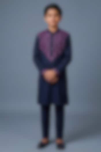 Dark Blue Cotton Viscose Glass Embroidered Kurta Set For Boys by Line by Shamim Khan Kids at Pernia's Pop Up Shop