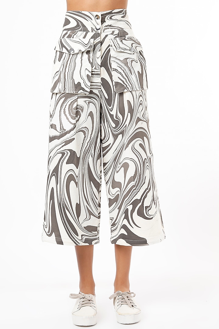 White & Black Printed Culotte Pant Set by LstSoles at Pernia's Pop Up Shop