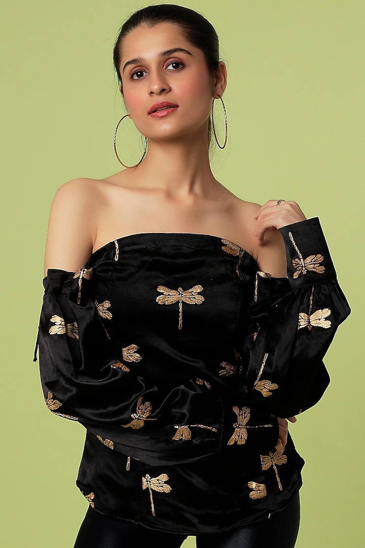 Black Printed Off-Shoulder Top by LstSoles at Pernia's Pop Up Shop
