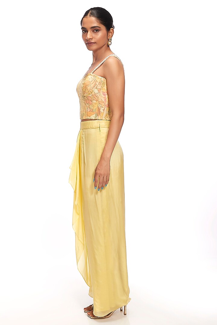 Yellow Organza & Dola Silk Draped Skirt Set by Label Sayaanika at Pernia's Pop Up Shop